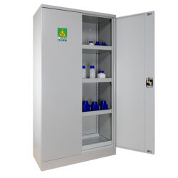 armoire phytosanitaire trionyx 240l